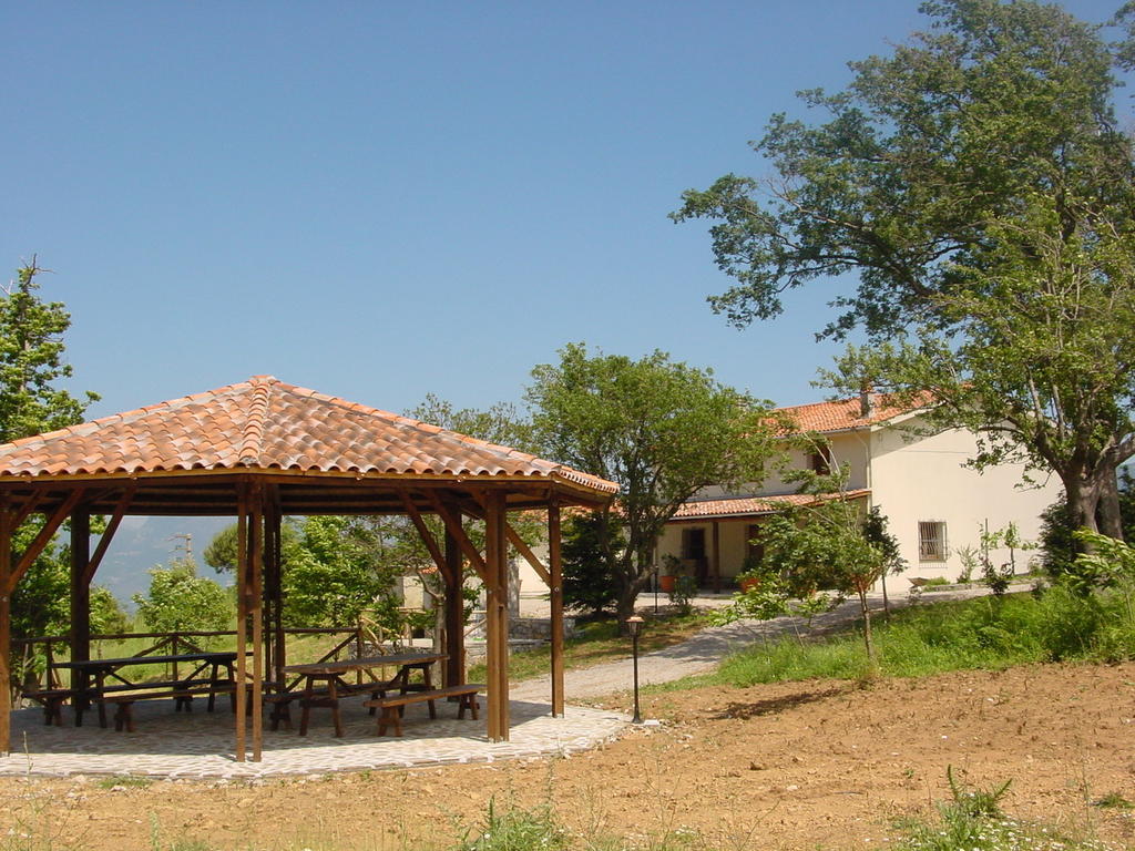 Agriturismo Collevento Trecchina Eksteriør billede